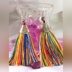 NEW ✨ Cute tassel earings colorful 🌈 Bohemian vibes 🍃